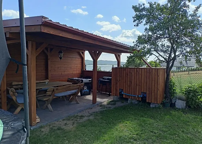 Nad Jeziorem Ewa Nadole (Pomerania)